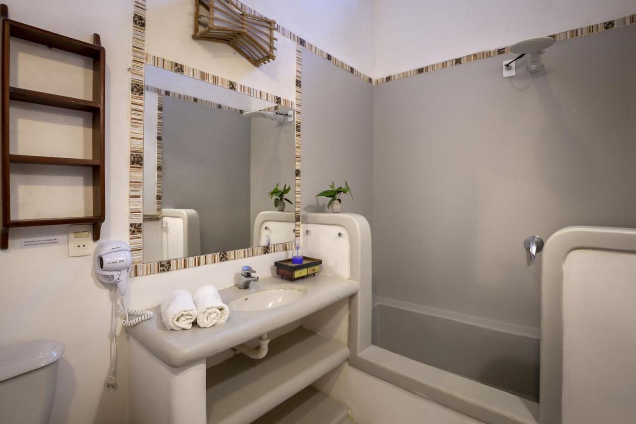 トランコーゾ Casa Da Lua Bed & Breakfast エクステリア 写真